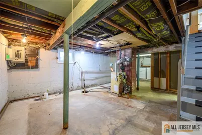 110 Amherst Avenue, Colonia, NJ 07067 - Photo 32