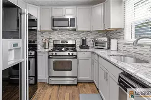 60 Hickory Ct, Jamesburg, NJ 08831 - Photo 16