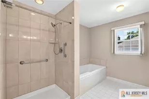 102 Waterside Blvd, Monroe Township, NJ 08831 - Photo 28