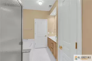 446 Bluebird Dr, Monroe Township, NJ 08831 - Photo 26