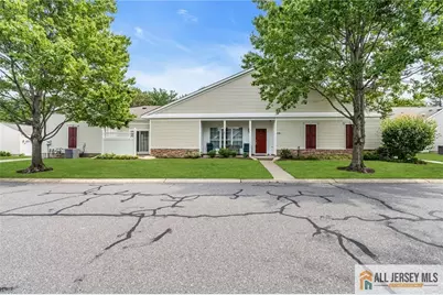 446 Bluebird Drive #446, Monroe Township, NJ 08831 - Photo 4