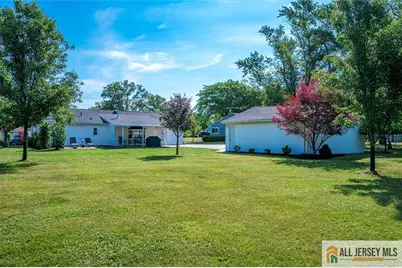 39 Kendall Road, South Brunswick Township, NJ 08824 - Photo 36