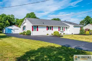39 Kendall Rd, South Brunswick Township, NJ 08824 - Photo 1