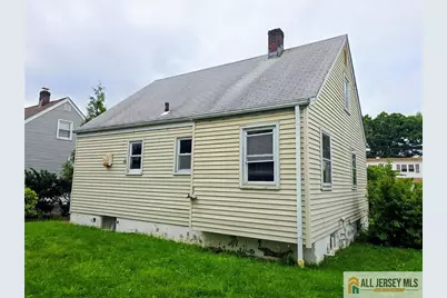 118 Standiford Avenue, Sayreville, NJ 08872 - Photo 2