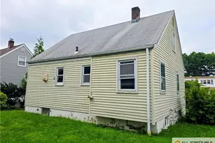 118 Standiford Ave, Sayreville, NJ 08872 - Photo 2