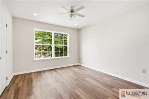 55 Parsler Pl, Fords, NJ 08863 - Photo 18