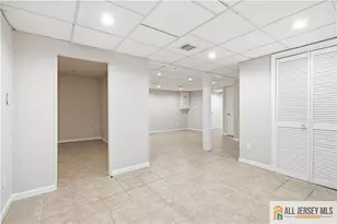 55 Parsler Pl, Fords, NJ 08863 - Photo 22