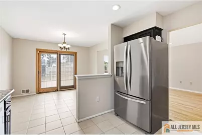 55 Parsler Place, Fords, NJ 08863 - Photo 8