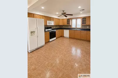 217 Van Buren Street, Lyndhurst Township, NJ 07071 - Photo 8