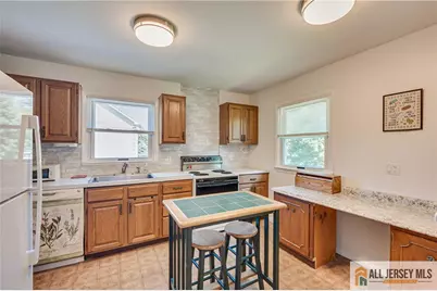 68 Outcalt Avenue, Spotswood, NJ 08884 - Photo 4