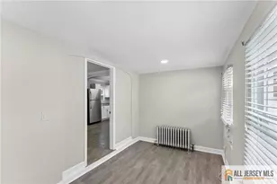 226 Bergen St, Hamilton Township, NJ 08610 - Photo 12