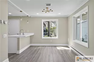 265 Crosse Dr, Monroe Township, NJ 08831 - Photo 8