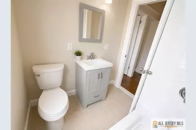 161 Nichol Avenue, New Brunswick, NJ 08901 - Photo 10