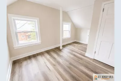 161 Nichol Avenue, New Brunswick, NJ 08901 - Photo 16