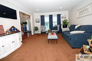23 10th St, Monroe Township, NJ 08831 - Photo 4