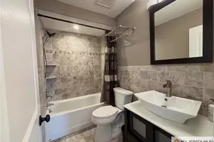 8 Tanglewood Ln, Colonia, NJ 07067 - Photo 10