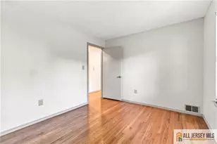 119 Griggs Pl, East Brunswick Township, NJ 08816 - Photo 18