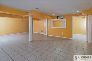 9 Chipwood Ln, North Brunswick Township, NJ 08902 - Photo 38