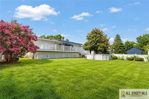 14 Harmon Rd, Edison, NJ 08837 - Photo 10