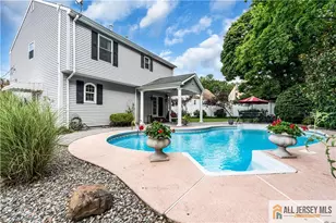8 Highview Rd, East Brunswick Township, NJ 08816 - Photo 2