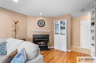 364 Bowler Ct, Piscataway Township, NJ 08854 - Photo 8