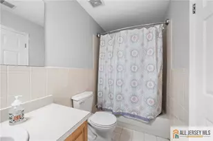364 Bowler Ct, Piscataway Township, NJ 08854 - Photo 24