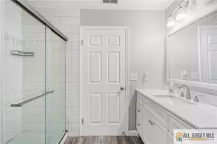 364 Bowler Ct, Piscataway Township, NJ 08854 - Photo 22