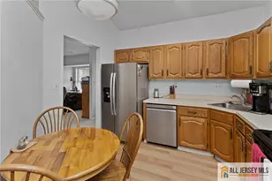 23 James Buchanan Dr, Monroe Township, NJ 08831 - Photo 12