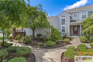23 James Buchanan Dr, Monroe Township, NJ 08831 - Photo 4