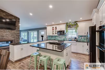 2 Jay Court, South Brunswick Township, NJ 08824 - Photo 12
