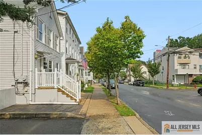 24 Welton Street, New Brunswick, NJ 08901 - Photo 14