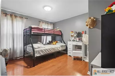24 Welton Street, New Brunswick, NJ 08901 - Photo 4
