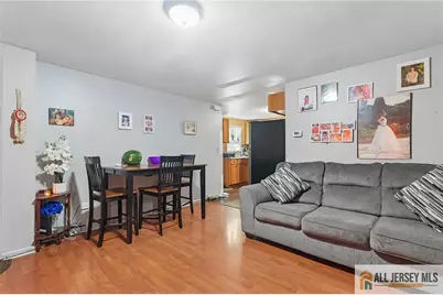 24 Welton Street, New Brunswick, NJ 08901 - Photo 8