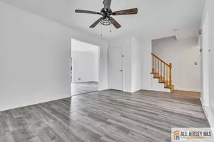26 Tiger Lilly Ct, Sayreville, NJ 08872 - Photo 6