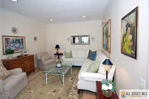 654 Bluebird Dr, Monroe Township, NJ 08831 - Photo 10