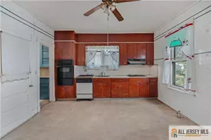 216 Handy St, New Brunswick, NJ 08901 - Photo 14