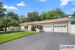 3 11th Ave, Monroe Township, NJ 08831 - Photo 4