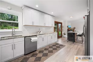 3 11th Ave, Monroe Township, NJ 08831 - Photo 14