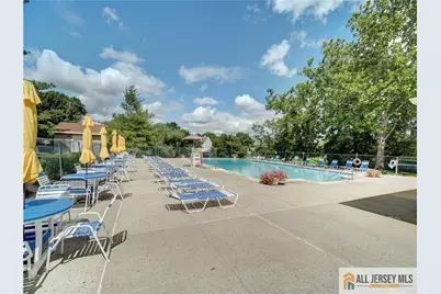 81 Canterbury Court, Piscataway Township, NJ 08854 - Photo 26