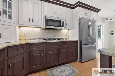 [Address not provided], New Brunswick, NJ 08901 - Photo 32