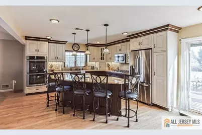 [Address not provided], New Brunswick, NJ 08901 - Photo 36