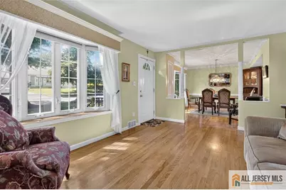 112 Tunison Road, New Brunswick, NJ 08901 - Photo 32