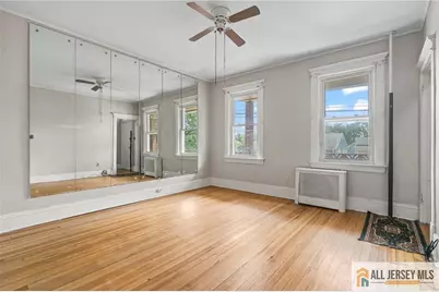 364 Alpine Street, Perth Amboy, NJ 08861 - Photo 4
