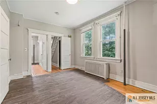 364 Alpine St, Perth Amboy, NJ 08861 - Photo 6