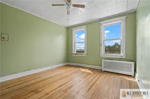 364 Alpine St, Perth Amboy, NJ 08861 - Photo 14