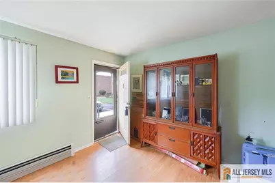 621 Cricket Lane #621, Woodbridge Township, NJ 07095 - Photo 4