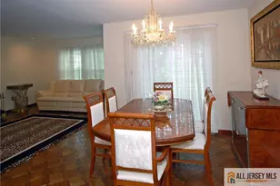 12 Dorchester Dr, Monroe Township, NJ 08831 - Photo 10