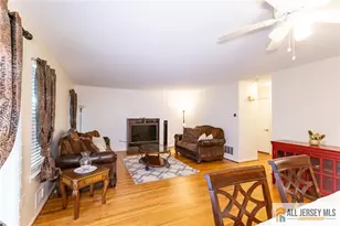 17 Heritage Ct, Ewing Township, NJ 08628 - Photo 10