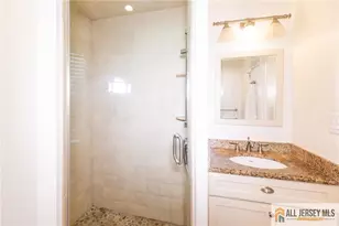 17 Heritage Ct, Ewing Township, NJ 08628 - Photo 32