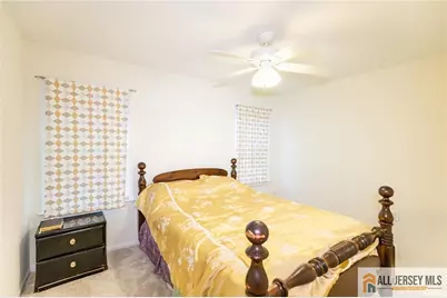 17 Heritage Court, Ewing Township, NJ 08628 - Photo 26